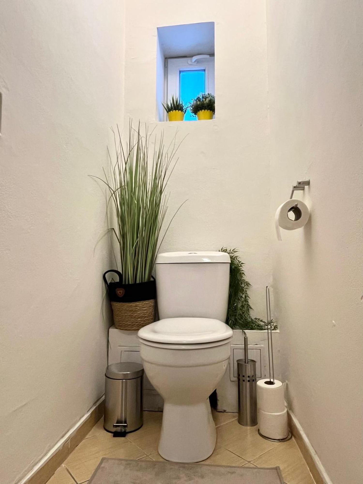 Apartment Cecil - Old Town Bratislava Bagian luar foto